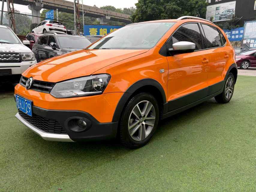 Volkswagen Polo 2014 car image 