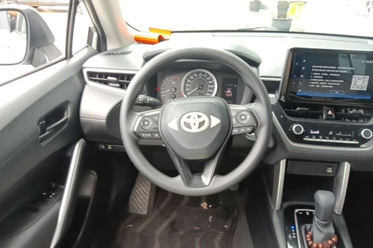 Toyota Corolla Cross 2022 car image #12