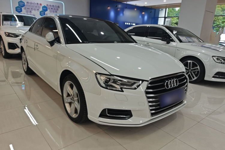 Audi A3 2020 car image #4
