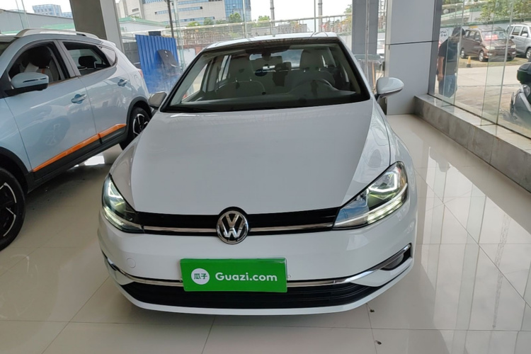 Volkswagen Golf 2020 #3 Volkswagen Golf 2020 car image #3