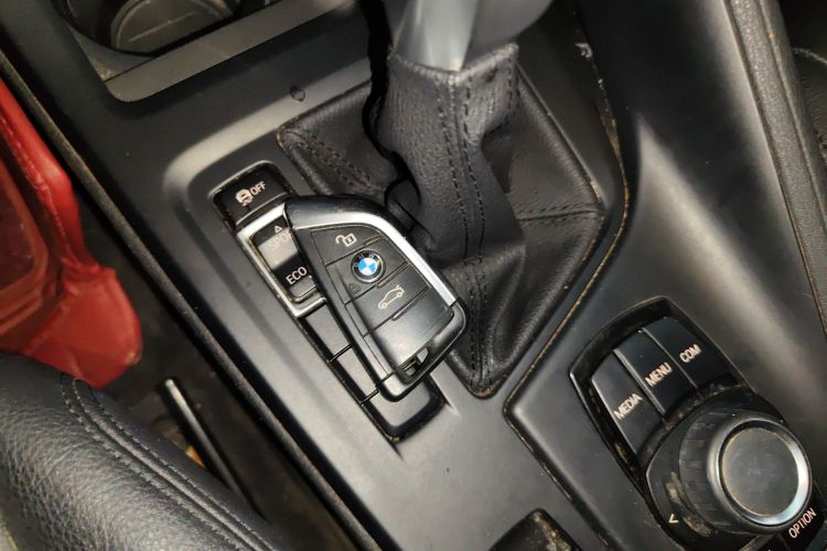 BMW X1 2019 car image #14