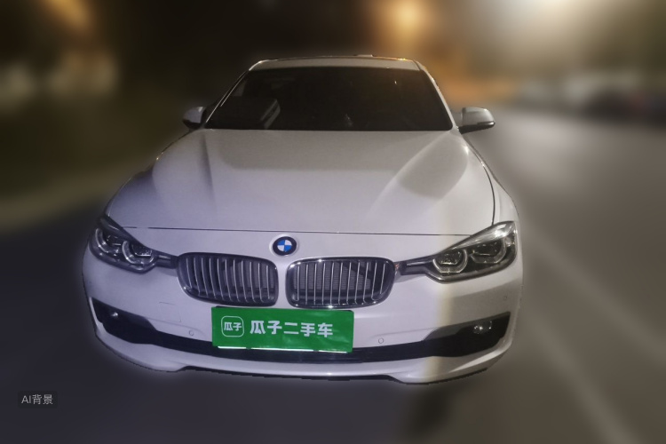 BMW 3 Series 2018 immagine di auto #3