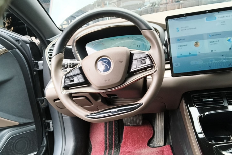 BYD Han 2023 car image #15