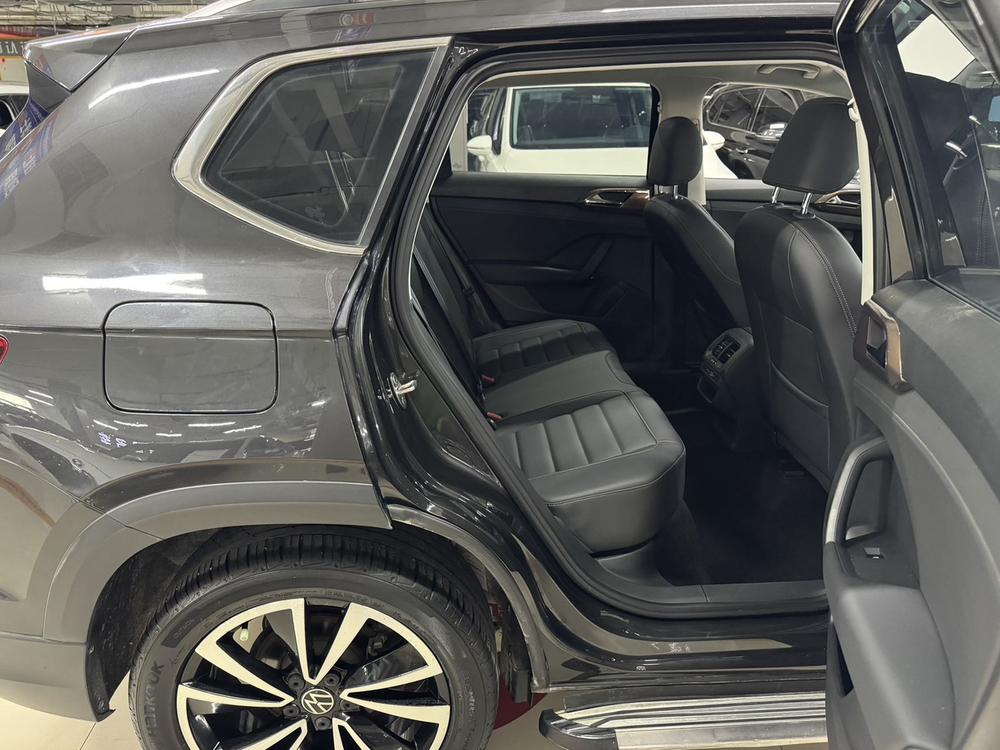 Volkswagen Tharu 2022 car image #13