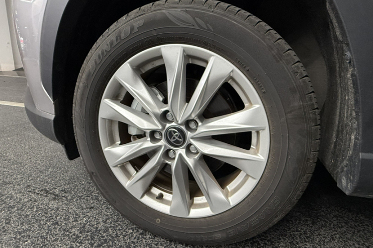 Toyota Corolla Cross 2024 immagine di auto #7