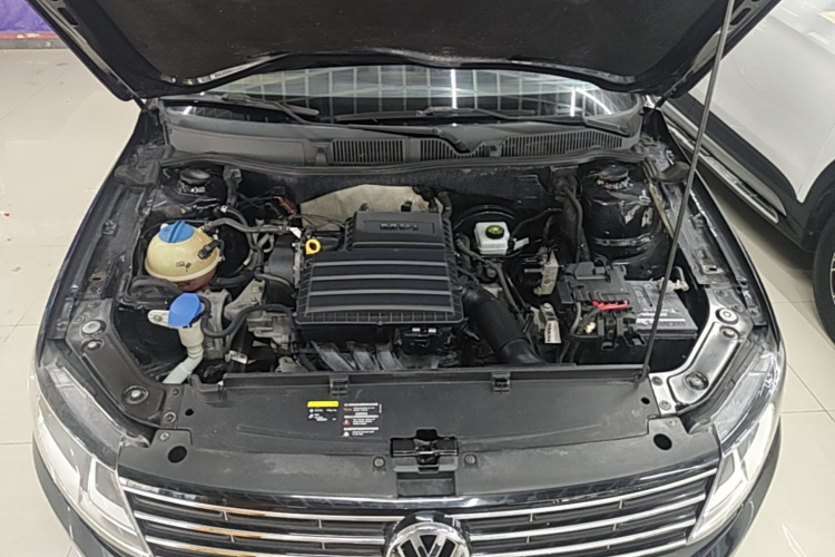 Volkswagen Lavida 2017 car image #20