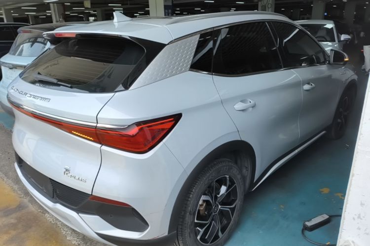 BYD Yuan Plus 2023 #5 BYD Yuan Plus 2023 car image #5