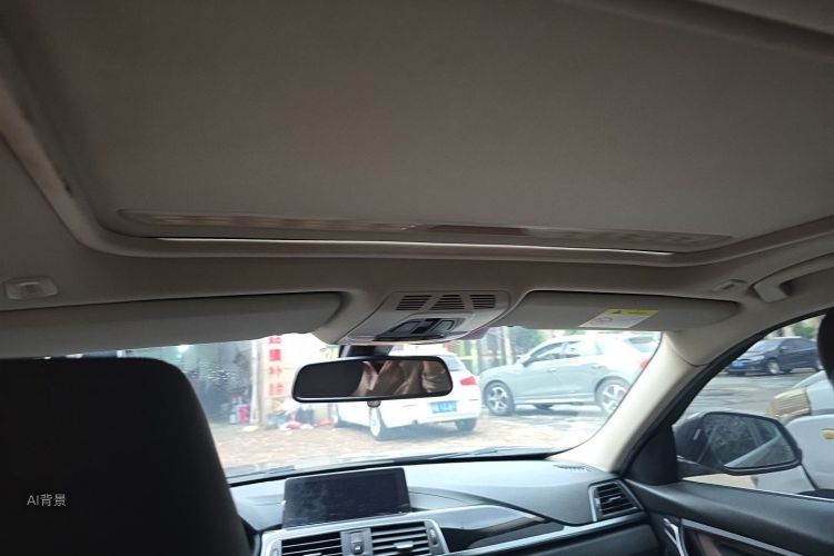 BMW 3 Series 2019 car image #20