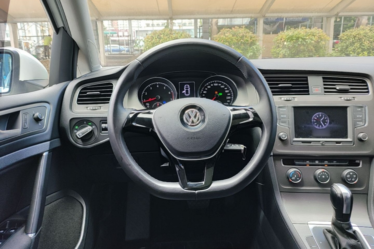 Volkswagen Golf 2017 #11 Volkswagen Golf 2017 car image #11
