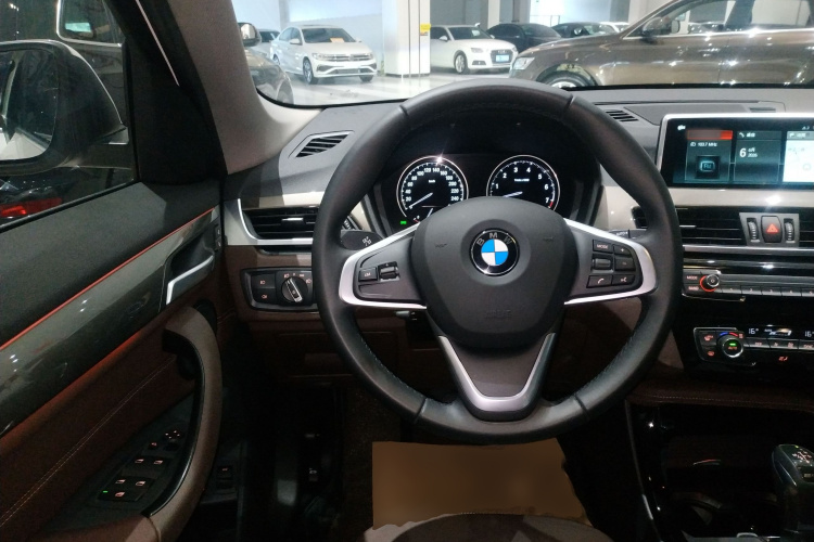 BMW X1 New Energy 2018 car image #11