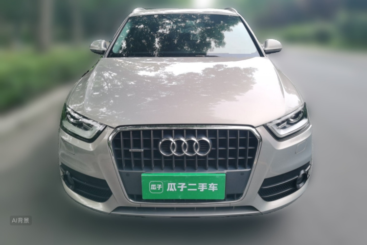 Audi Q3 2016 car image #3