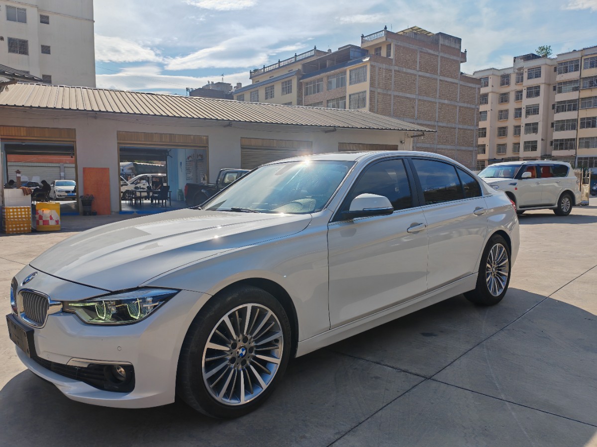 BMW 3 Series 2019 car image 