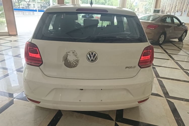 Volkswagen Polo 2016 #6 Volkswagen Polo 2016 car image #6