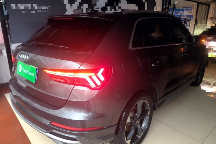 Audi Q3 2019 #7 Audi Q3 2019 car image #7