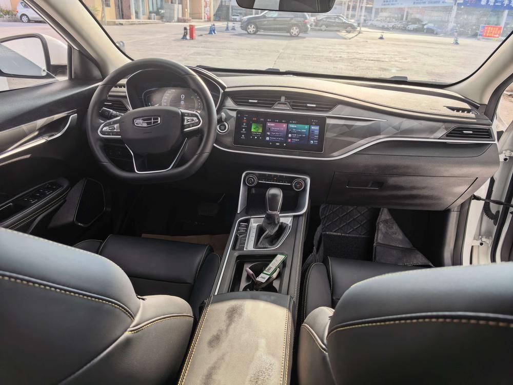 GEELY Binray 2022 immagine di auto #8