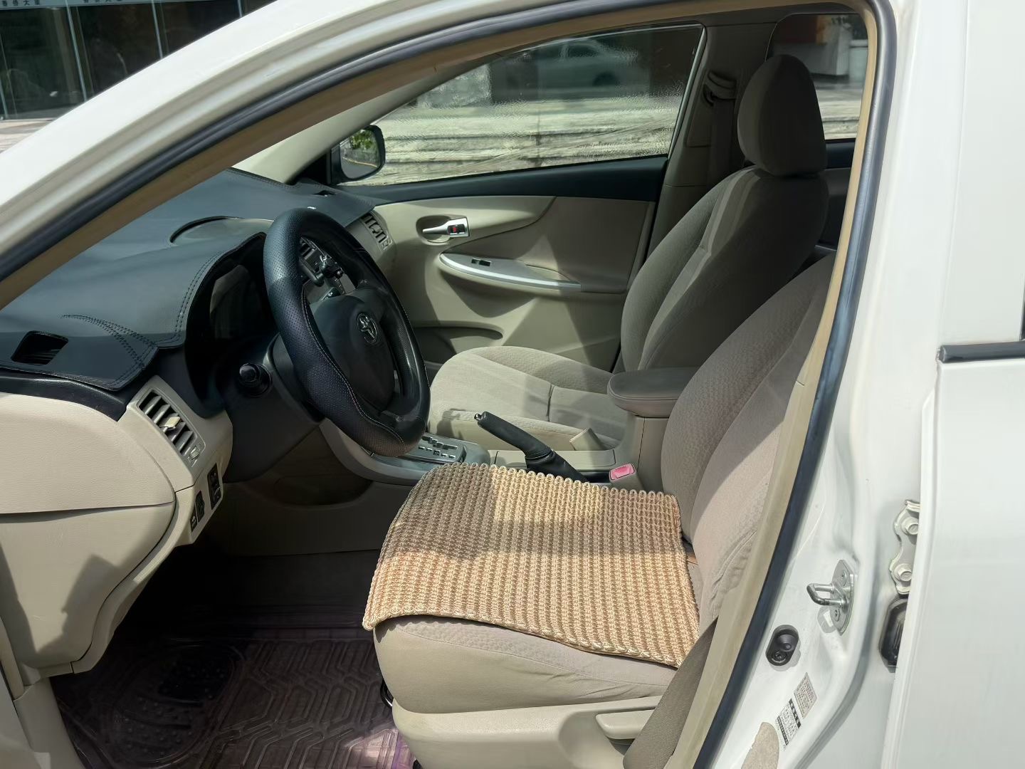 Toyota Corolla 2012 car image #4