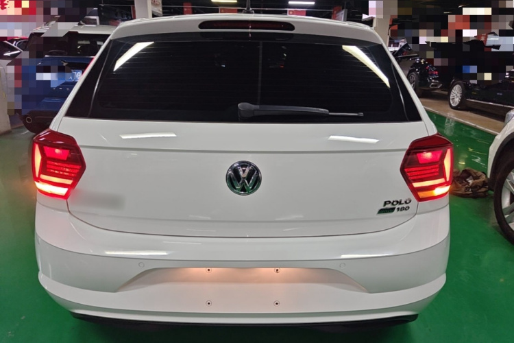 Volkswagen Polo 2021 car image #6