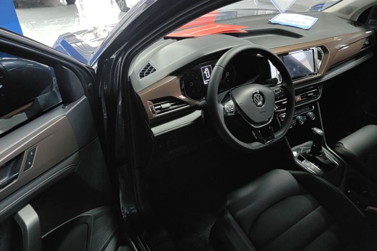 Volkswagen Tharu 2019 #16 Volkswagen Tharu 2019 صورة سيارة #16