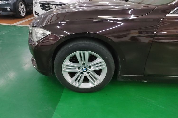 BMW 3 Series 2016 imagen de coche #9