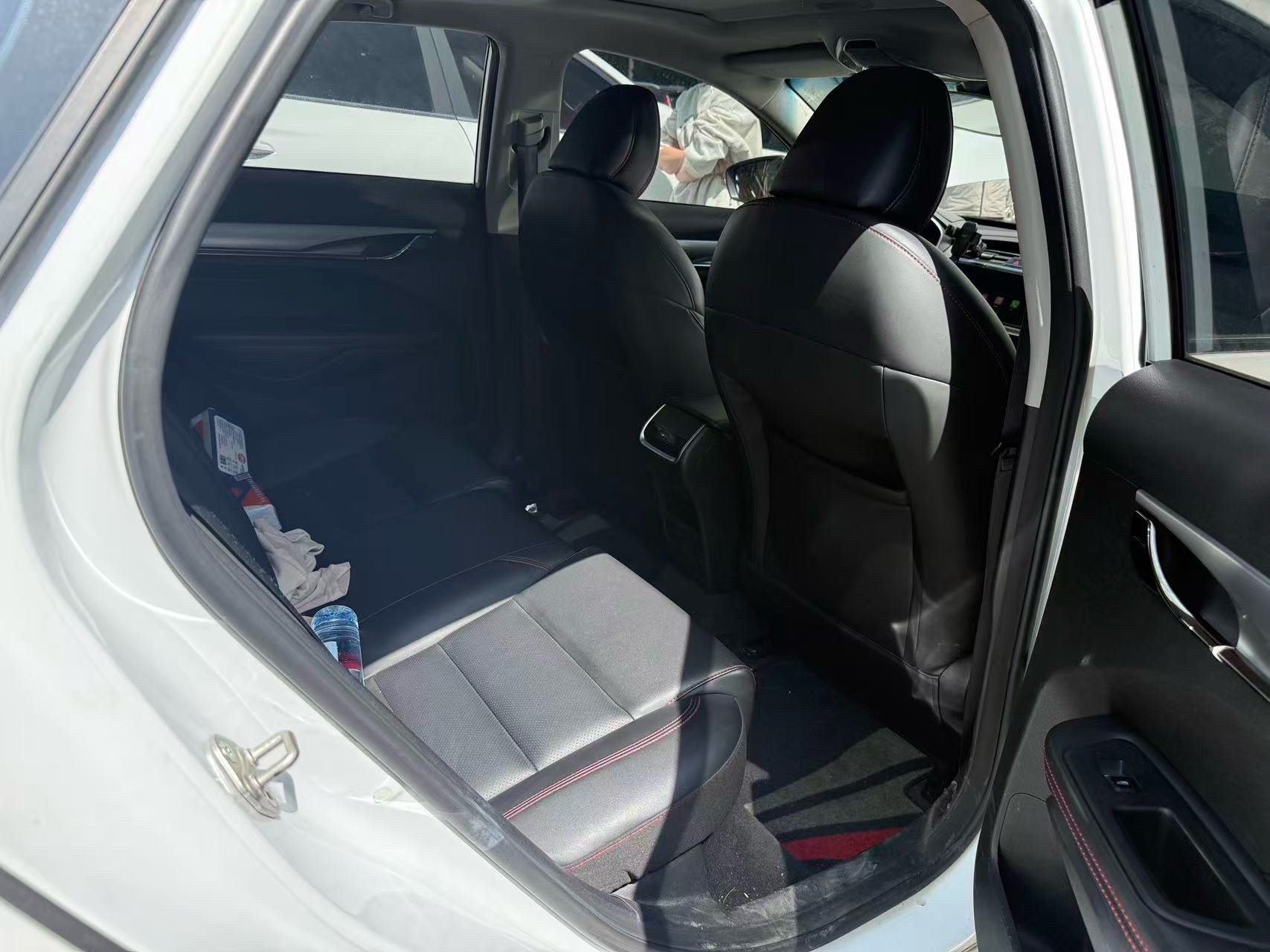 GEELY Binray 2019 car image #10