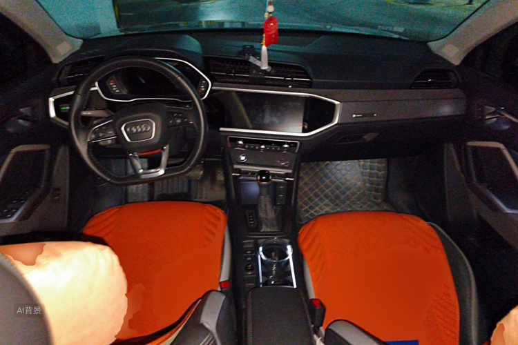 Audi Q3 2023 car image #11