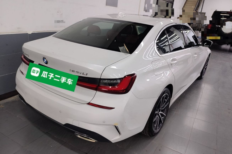 BMW 3 Series 2022 car image #7