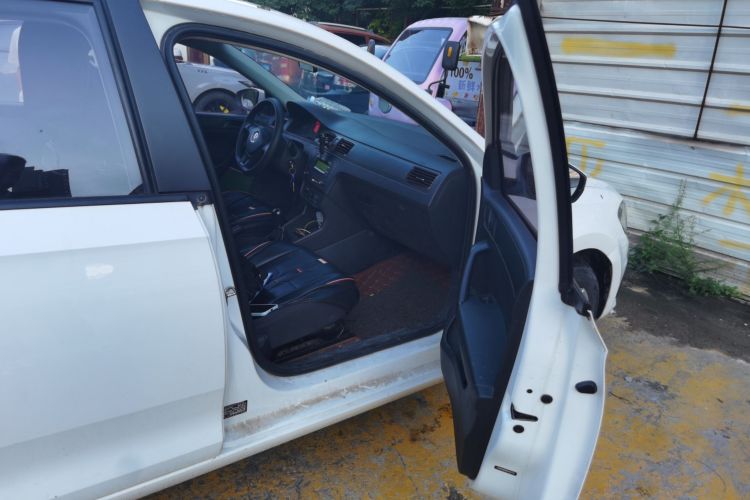 Volkswagen Santana 2019 car image #23