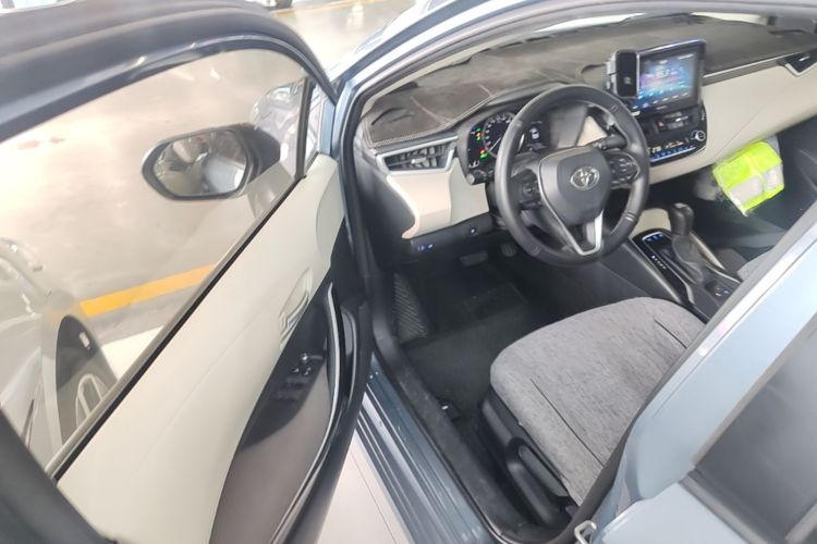 Toyota Corolla 2019 car image #16