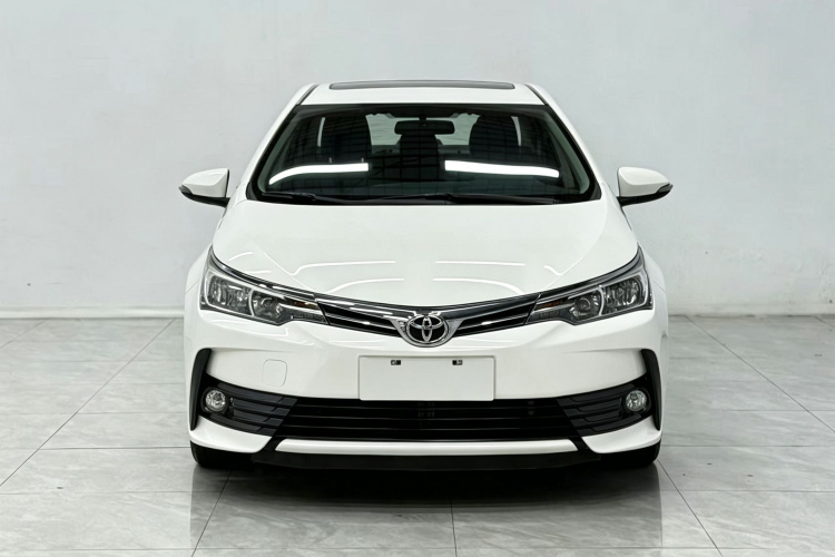 Toyota Corolla 2017 #3 Toyota Corolla 2017 car image #3