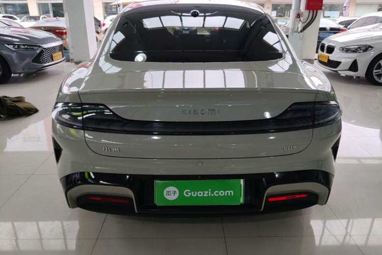 MI SU7 2025 car image #6