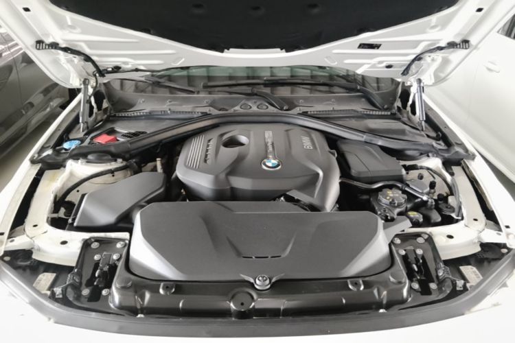 BMW 3 Series 2018 #20 BMW 3 Series 2018 immagine di auto #20