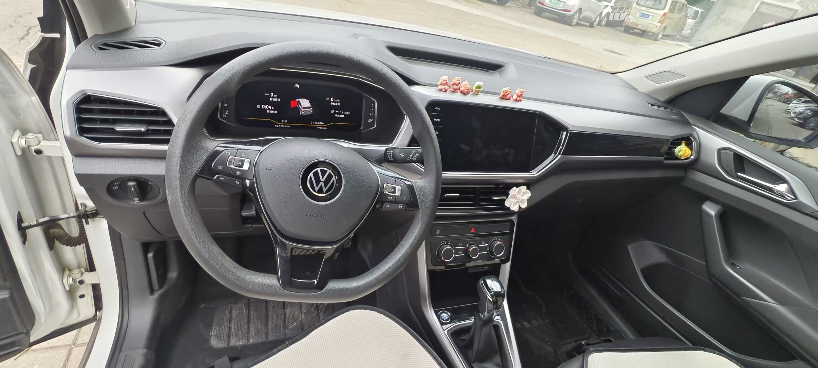 Volkswagen T-Cross 2022 #6 Volkswagen T-Cross 2022 car image #6