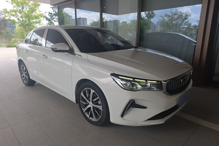 GEELY Emgrand 2023 #4 GEELY Emgrand 2023 car image #4