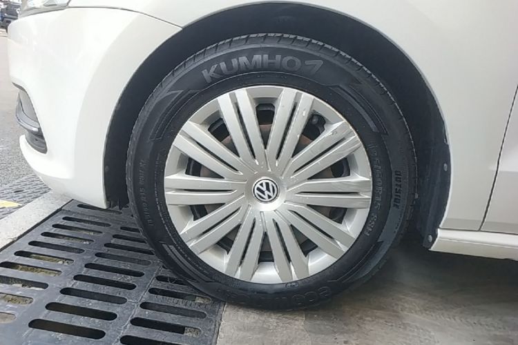 Volkswagen Polo 2019 #9 Volkswagen Polo 2019 car image #9