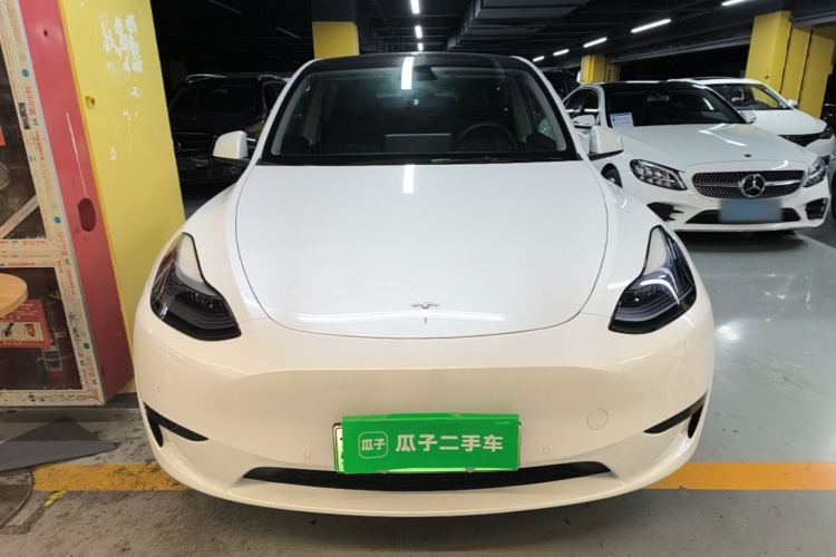 Tesla Model Y 2022 #3 Tesla Model Y 2022 car image #3