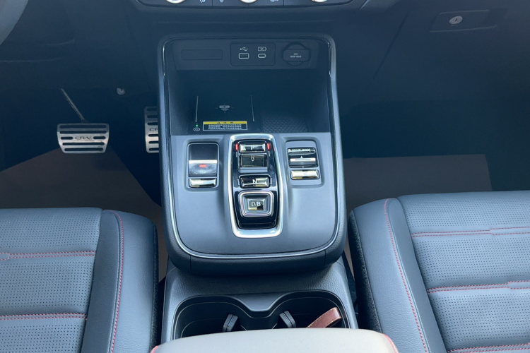 Honda CR-V 2023 car image #17