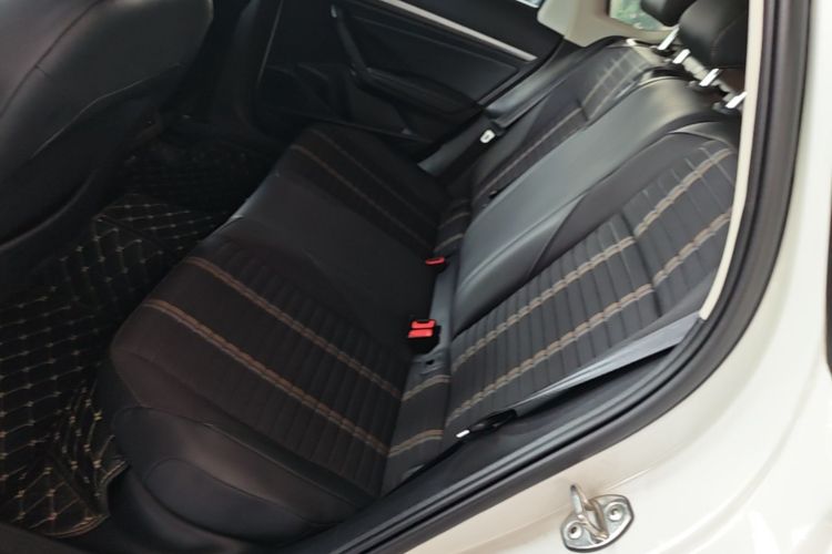 Volkswagen Lavida 2021 car image #17