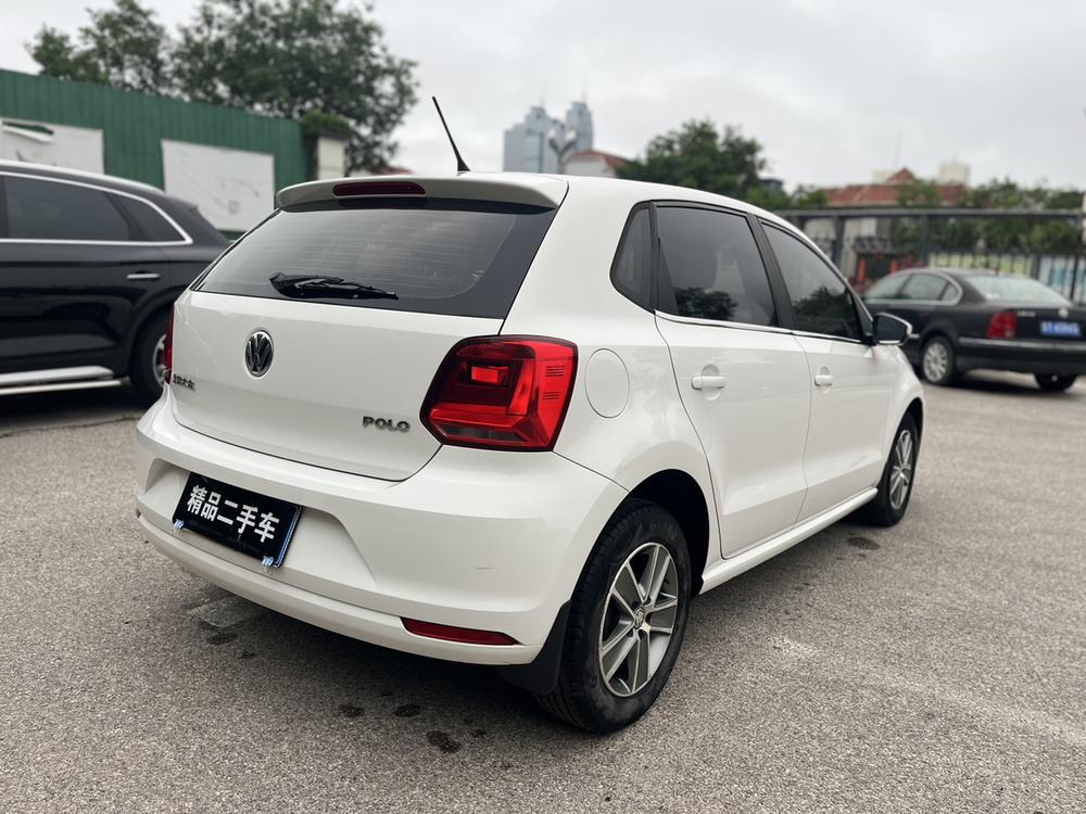 Volkswagen Polo 2015 #7 Volkswagen Polo 2015 car image #7