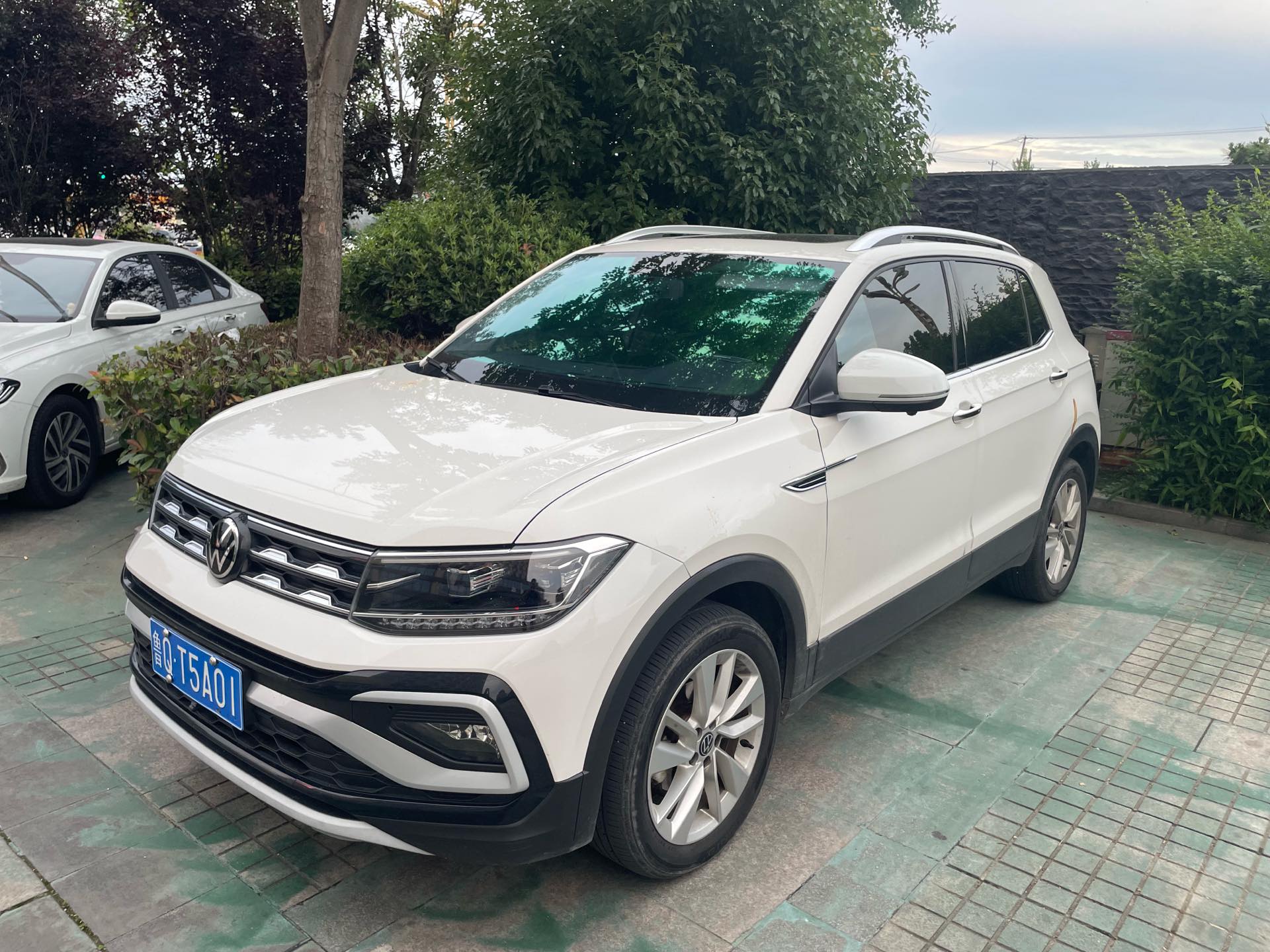 Volkswagen T-Cross 2022 car image 