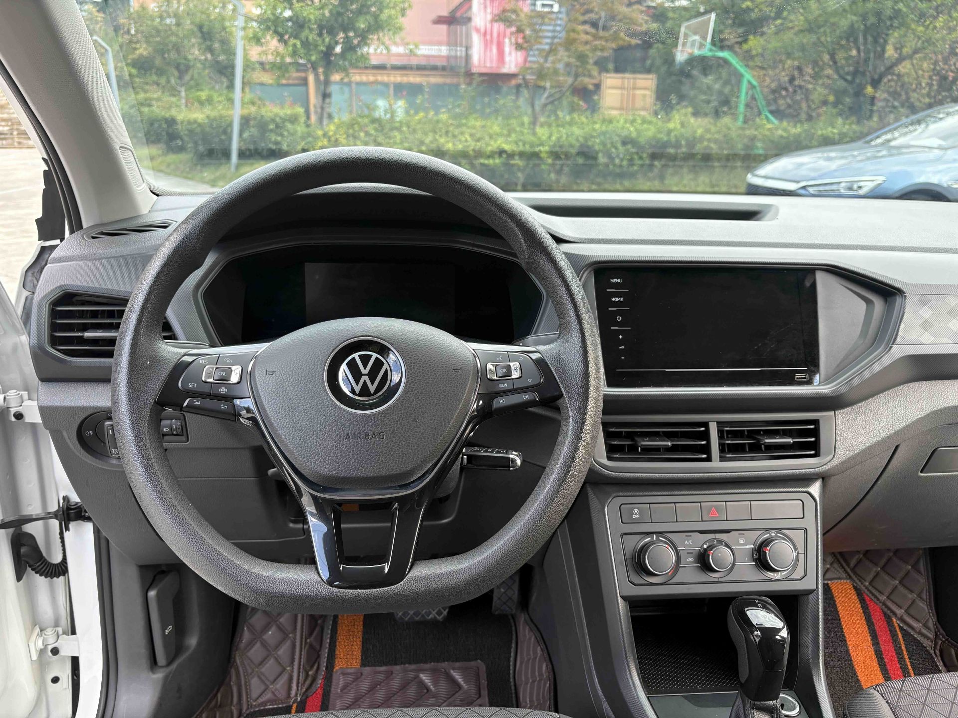 Volkswagen T-Cross 2023 imagem de carro #11
