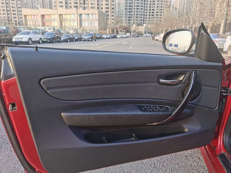 BMW 1 Series (Imported) 2011 #11 BMW 1 Series (Imported) 2011 car image #11