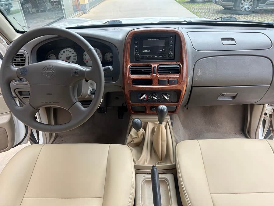 日产 日产ZN厢式车 2011 汽车图片 #11