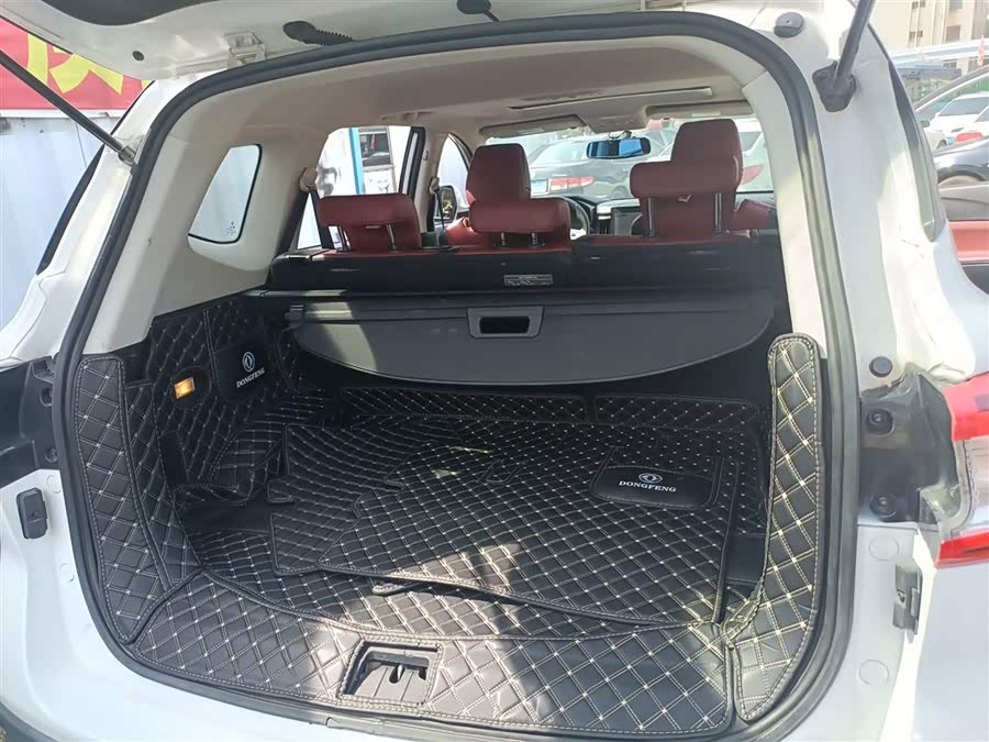 Forthing T5 2019 immagine di auto #11