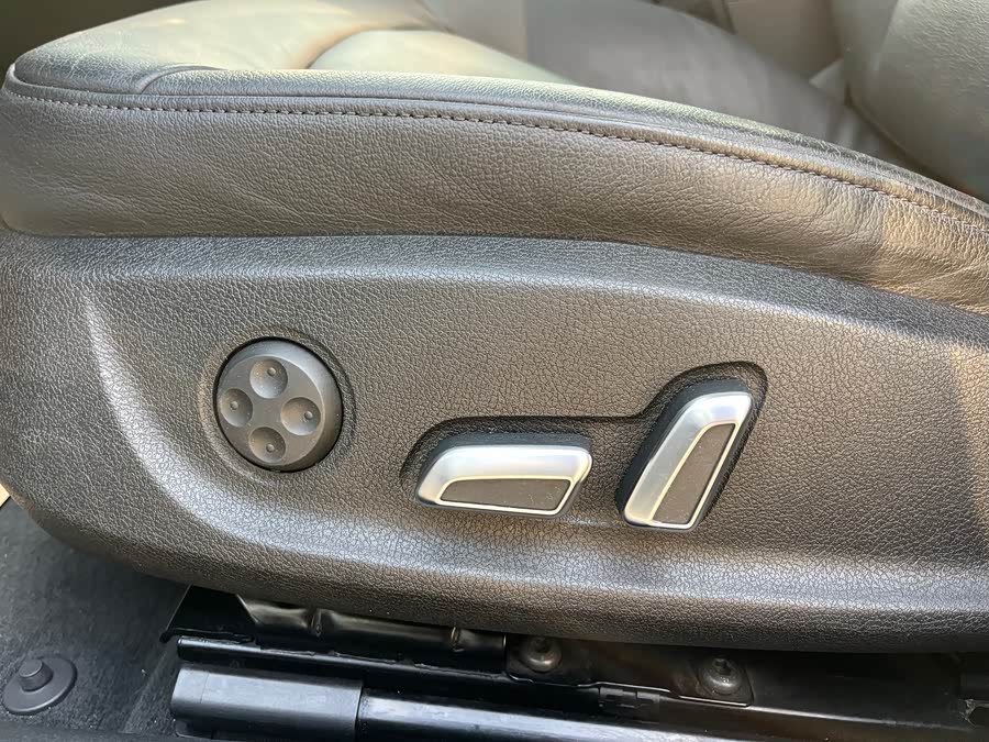 Audi A4 (Imported) 2014 car image #11