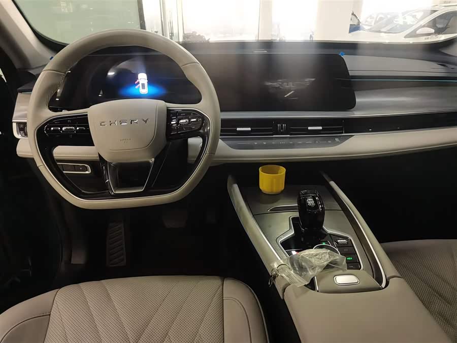 Chery Tiggo 7 Plus New Energy 2023 car image #11