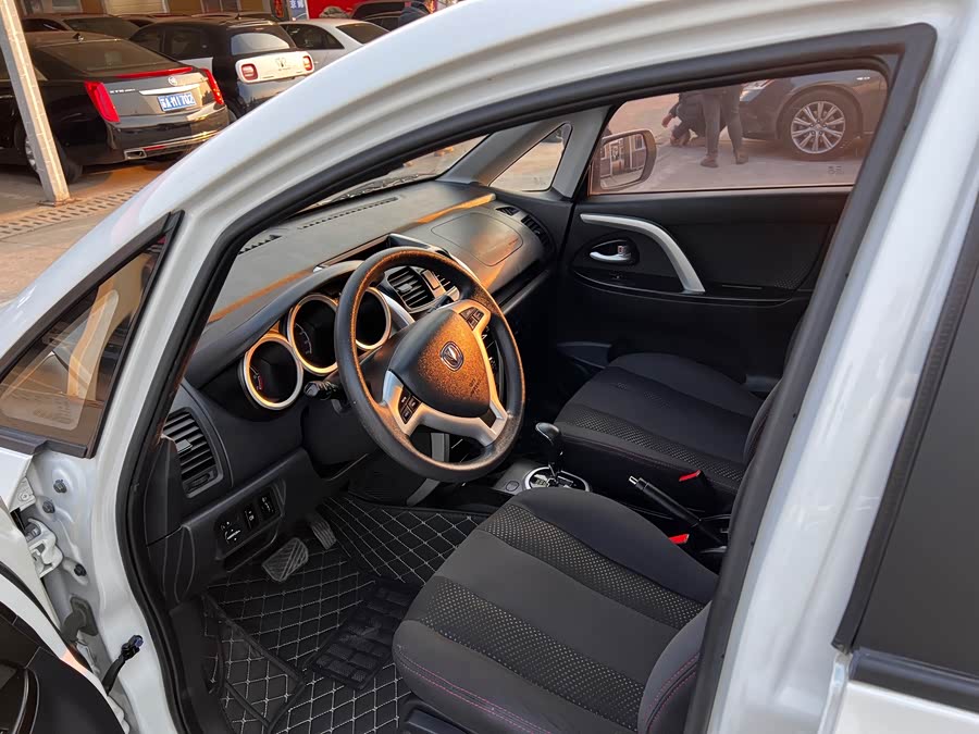 Changan CX20 2015 #11 Changan CX20 2015 immagine di auto #11