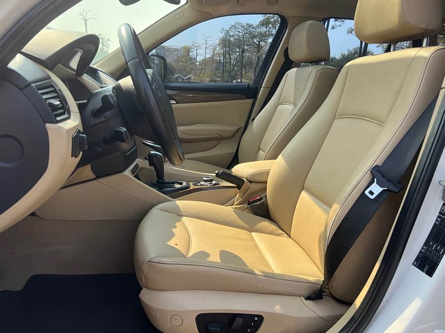 BMW X1 (Imported) 2012 #11 BMW X1 (Imported) 2012 car image #11