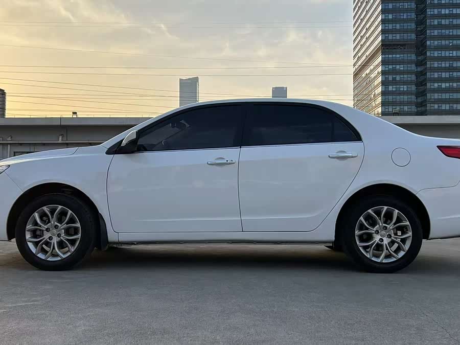 GEELY Vision 2018 car image #11