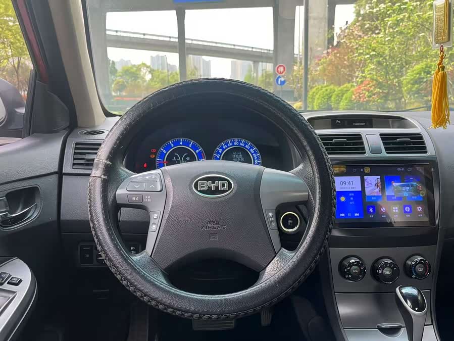 BYD L3 2014 #11 BYD L3 2014 car image #11