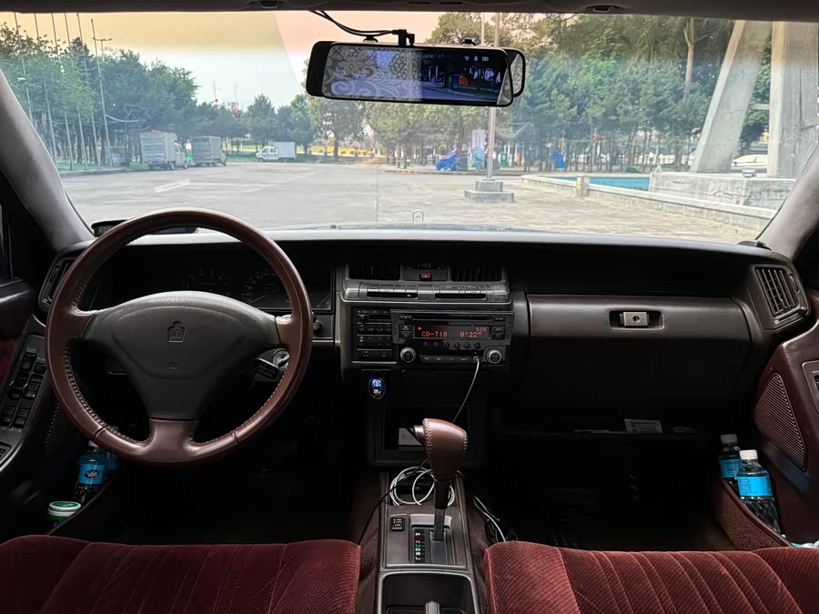 Toyota Crown 1993 immagine di auto #11